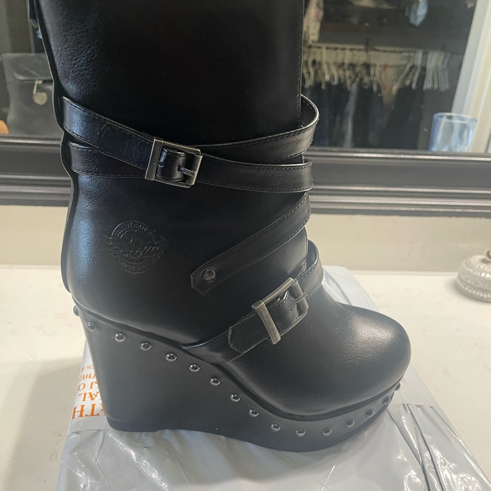 Black Wedge Boots